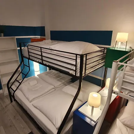 Lichtenberger For 6 People Apartament *
