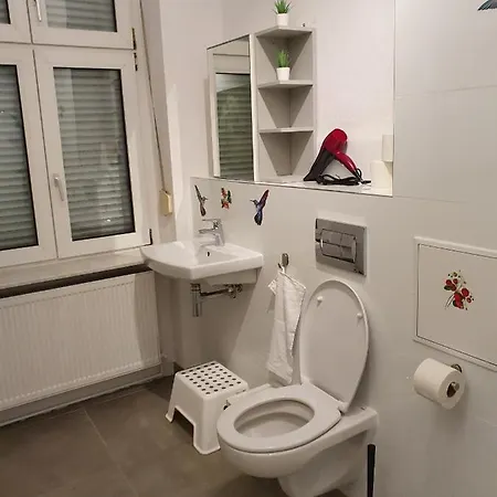 Lichtenberger For 6 People Apartament Berlin